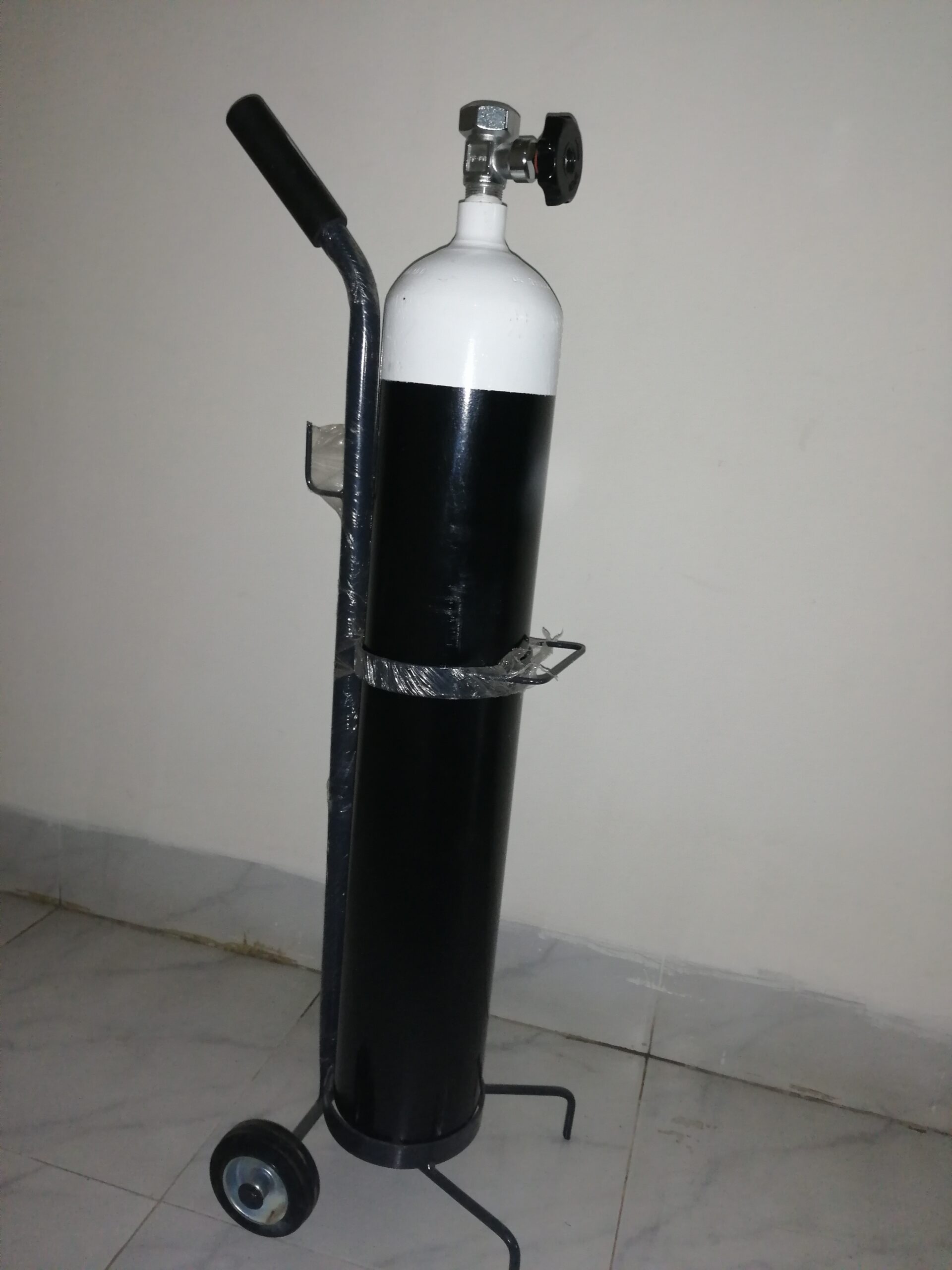 Oxygen cylinder delivery 24 hours